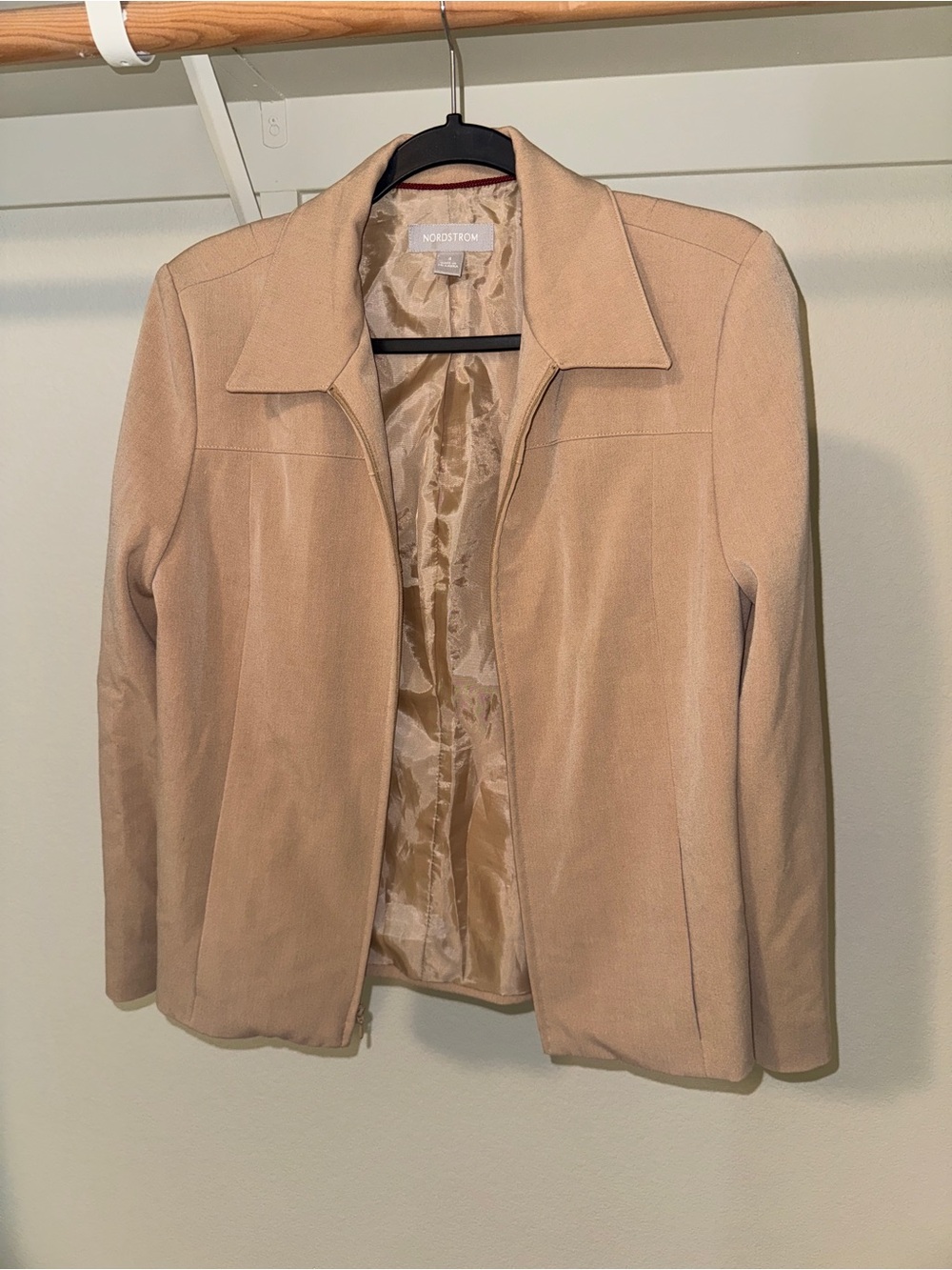 Nordstrom - Women's Light Beige 90s Structured Jacket w/ Zipper, Size 4